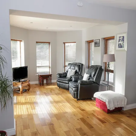 Dom wakacyjny Swan *